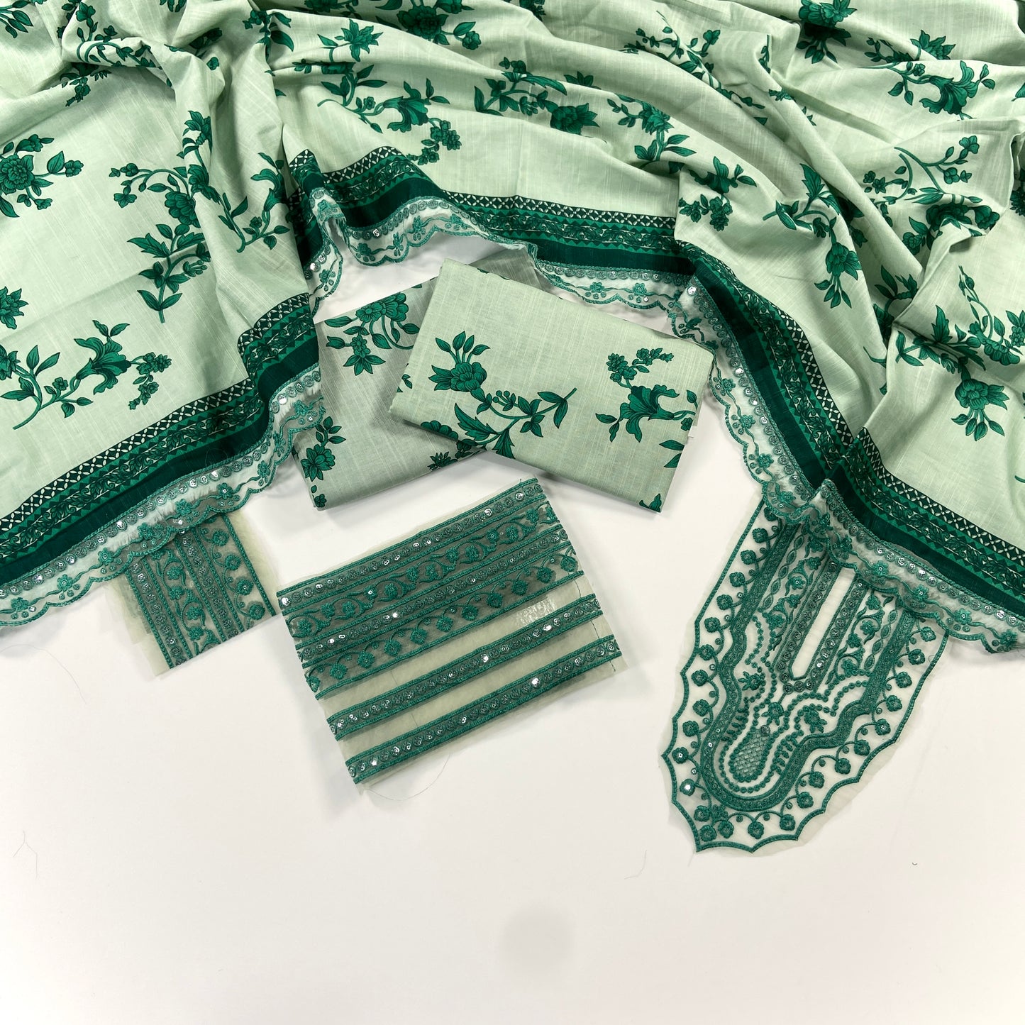 Aneelas Embroidered Khaddar 3PC