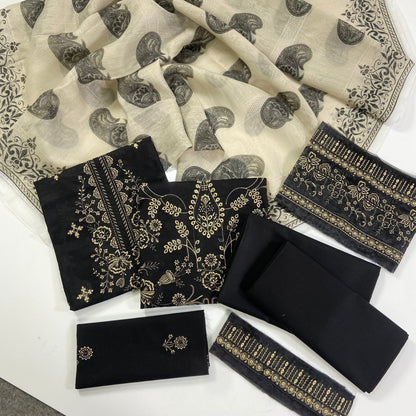 Lavish By Anaya Noor Heavy Embroidered Lawn 3PC