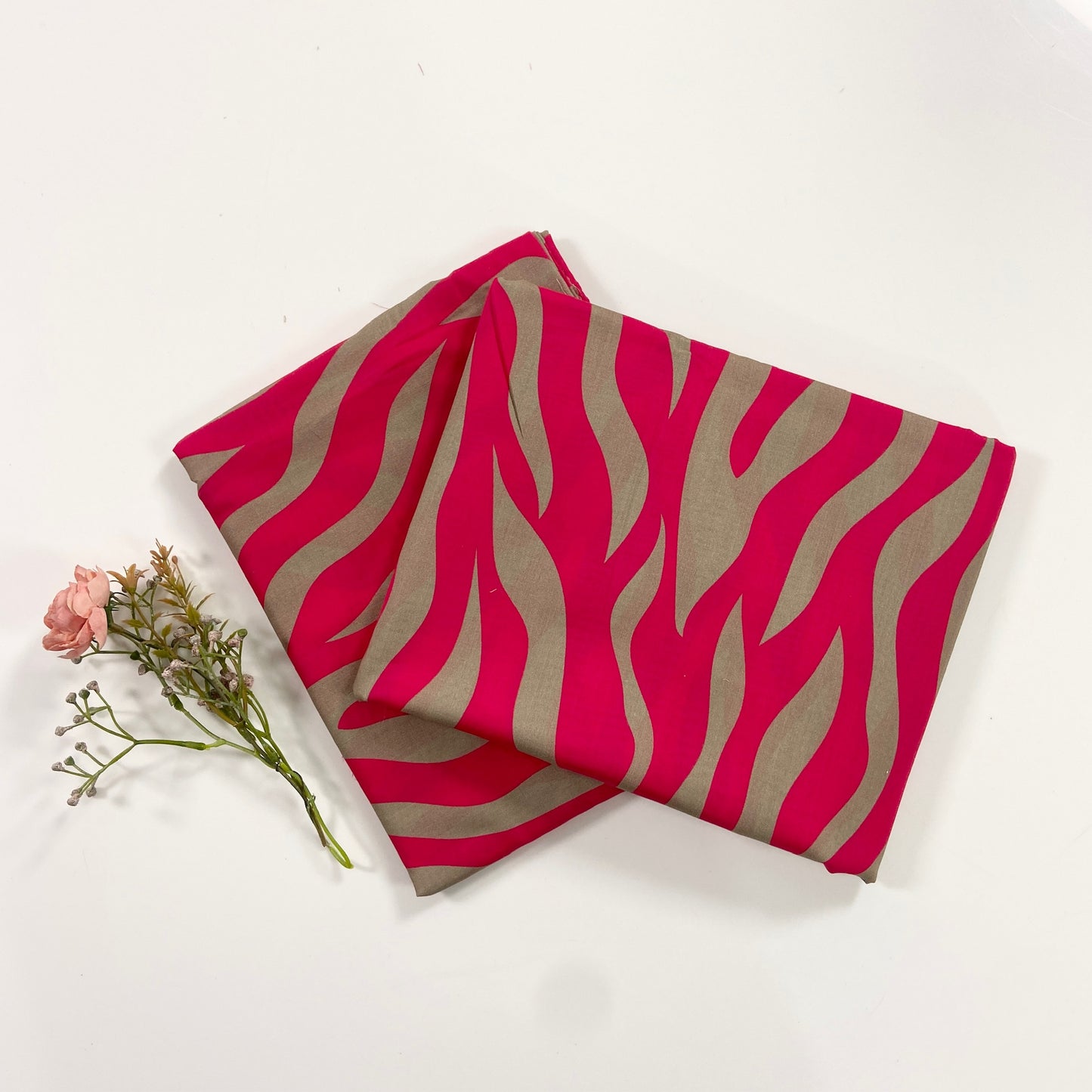 Florent Digital Printed All Over Lawn 2PC