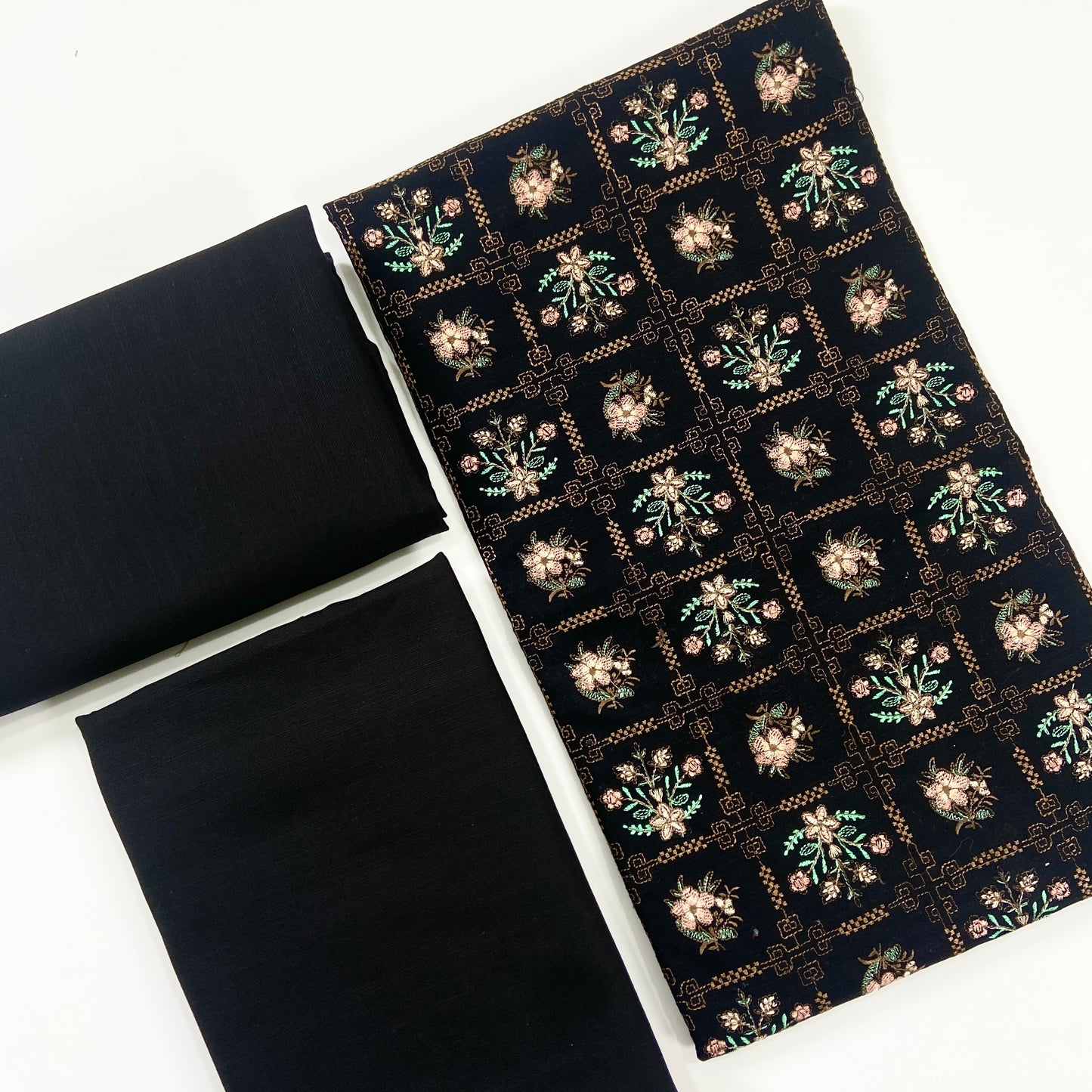 Bareeze Emb Khaddar 2PC