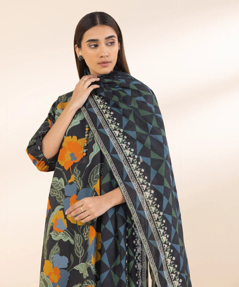 Sapphire Daily Printed Lawn 3PC