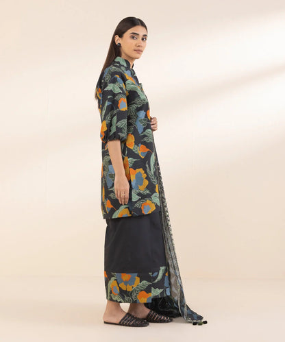 Sapphire Daily Printed Lawn 3PC