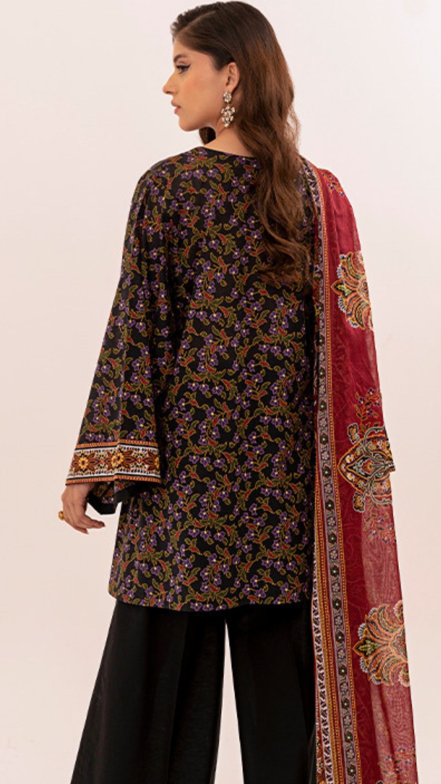 Nishat Digital Printed Lawn 3PC