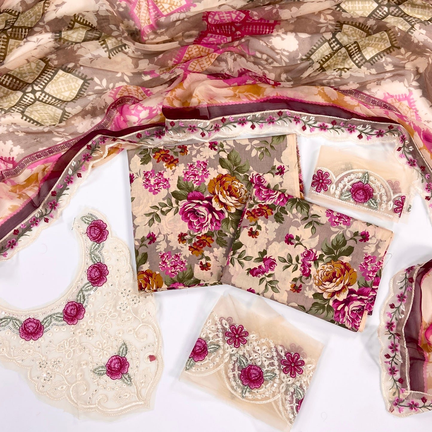 Aneelas Embroiderd & Digital Printed Lawn 3PC