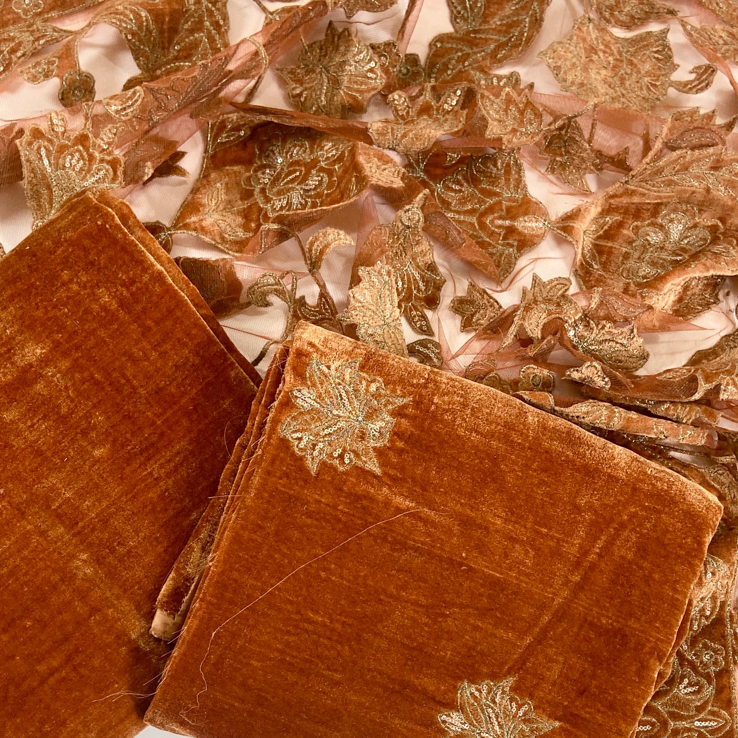 Bareeze Velvet Shawl With Aplic Work 3PC