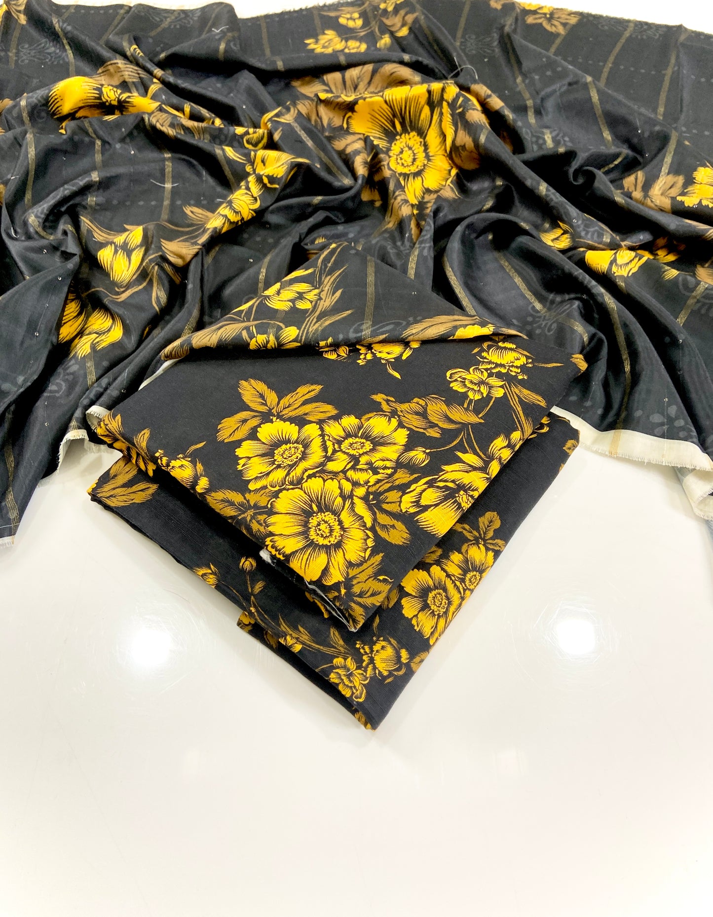 Elegance By Anaya Noor Printed Khaddar 3PC