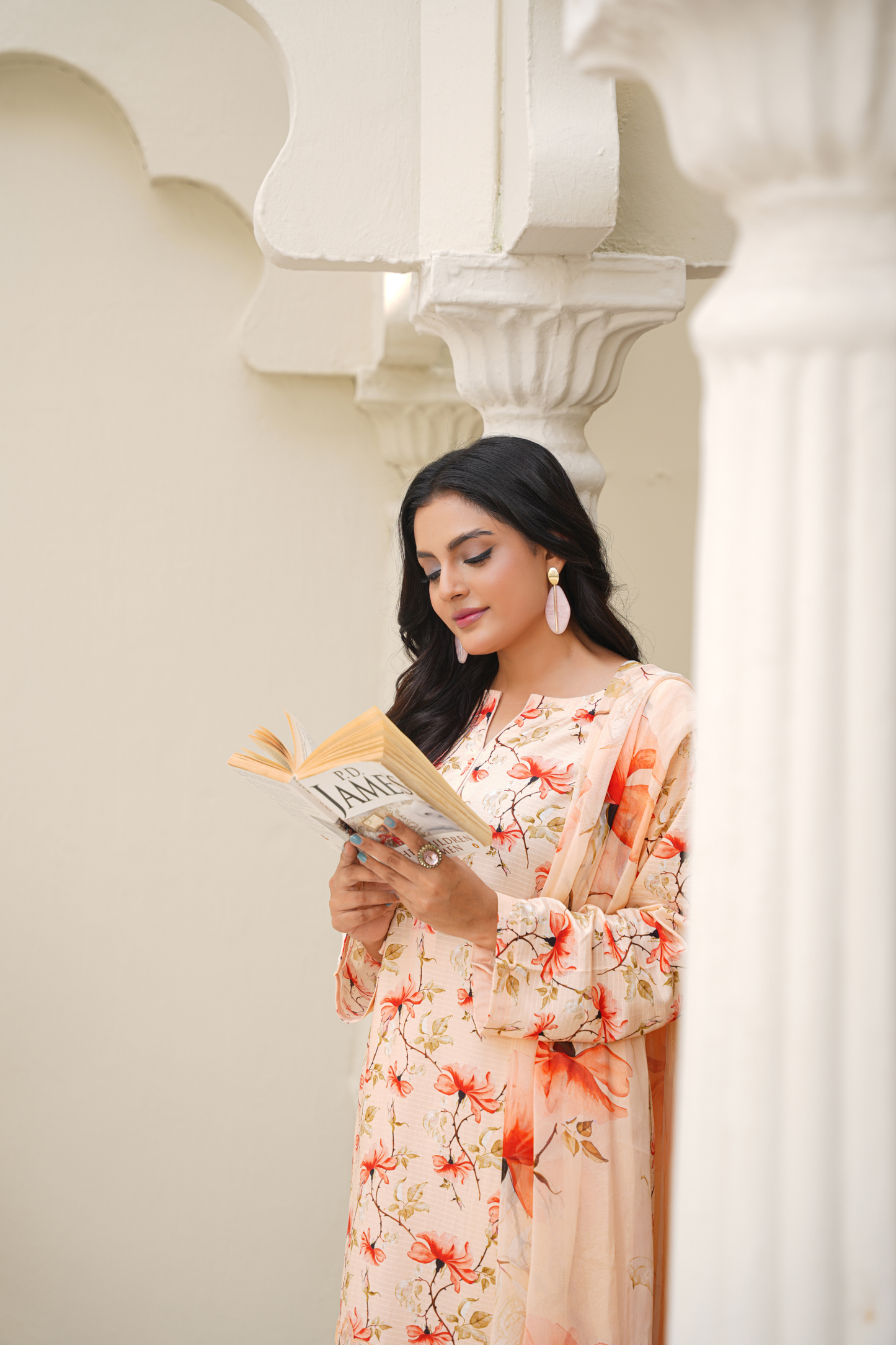 Anaya – Aaghaz-e-Sardi 3PC Viscose Suit