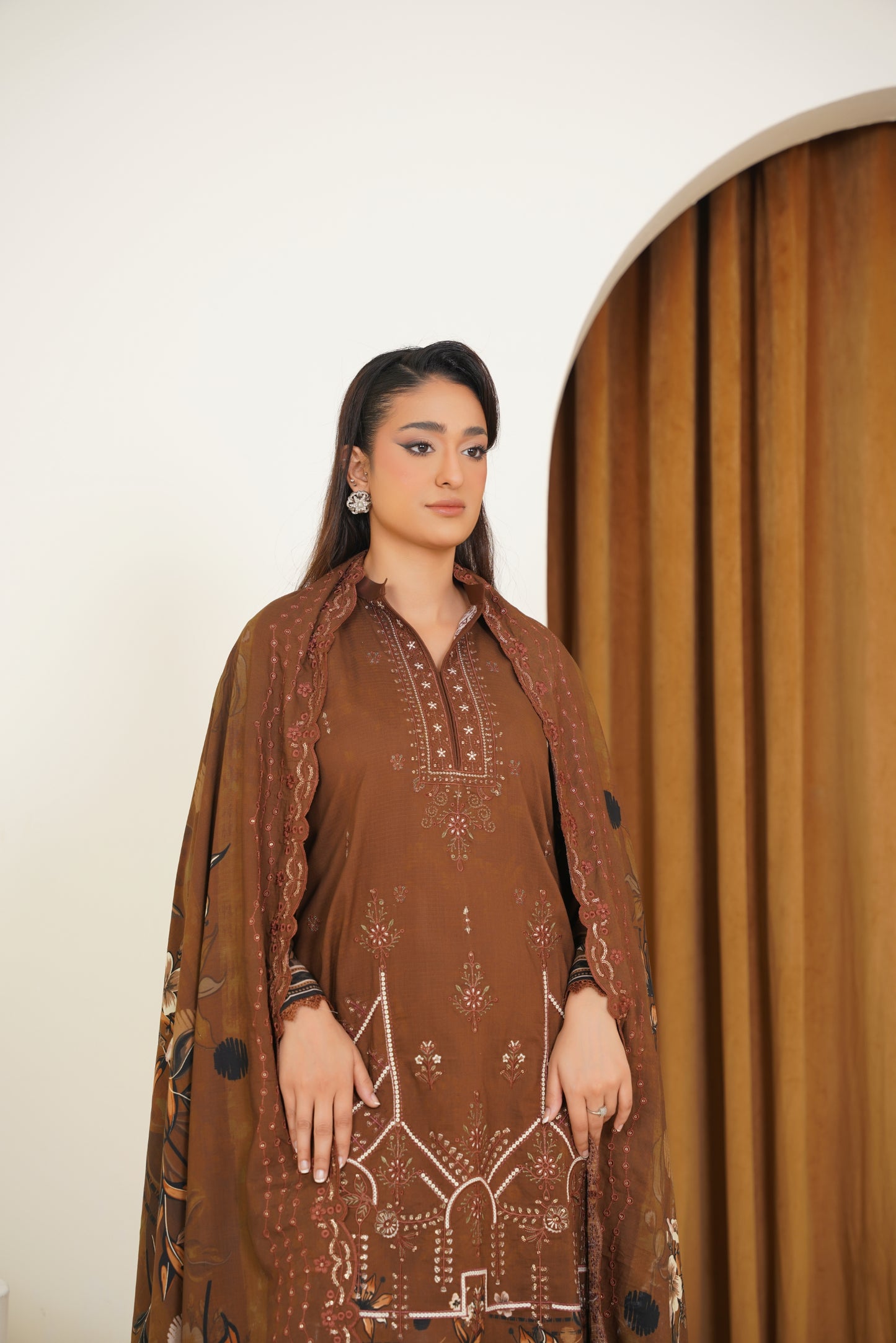 Riwayat-e-Sardi By Anaya Noor Emb Linen 3PC