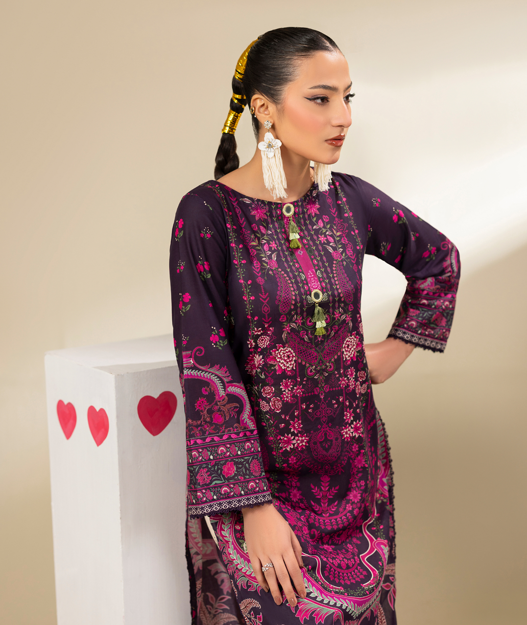 Parizad By Paltar Premium Printed Lawn 2PC