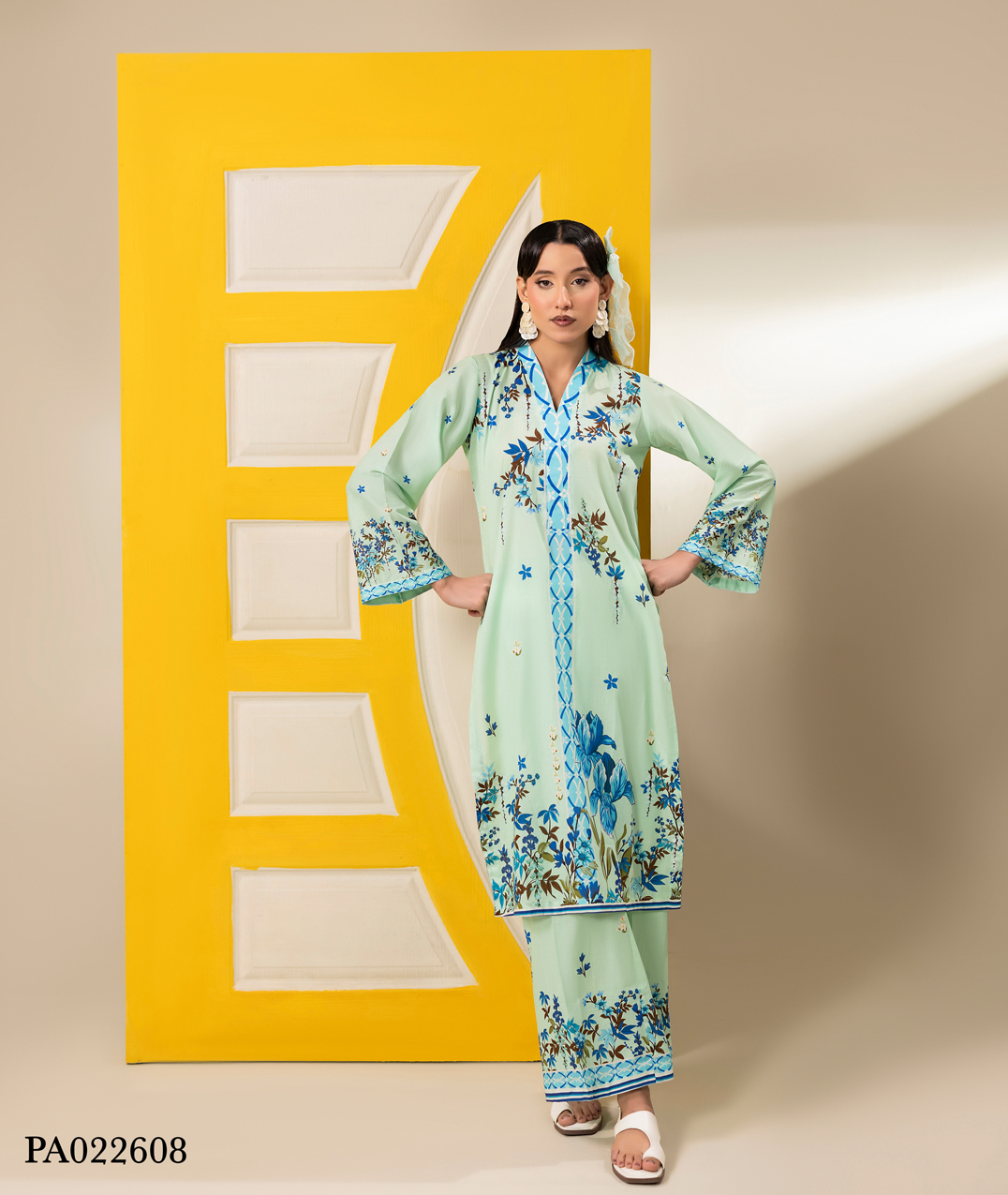 Parizad By Paltar Premium Printed Lawn 2PC