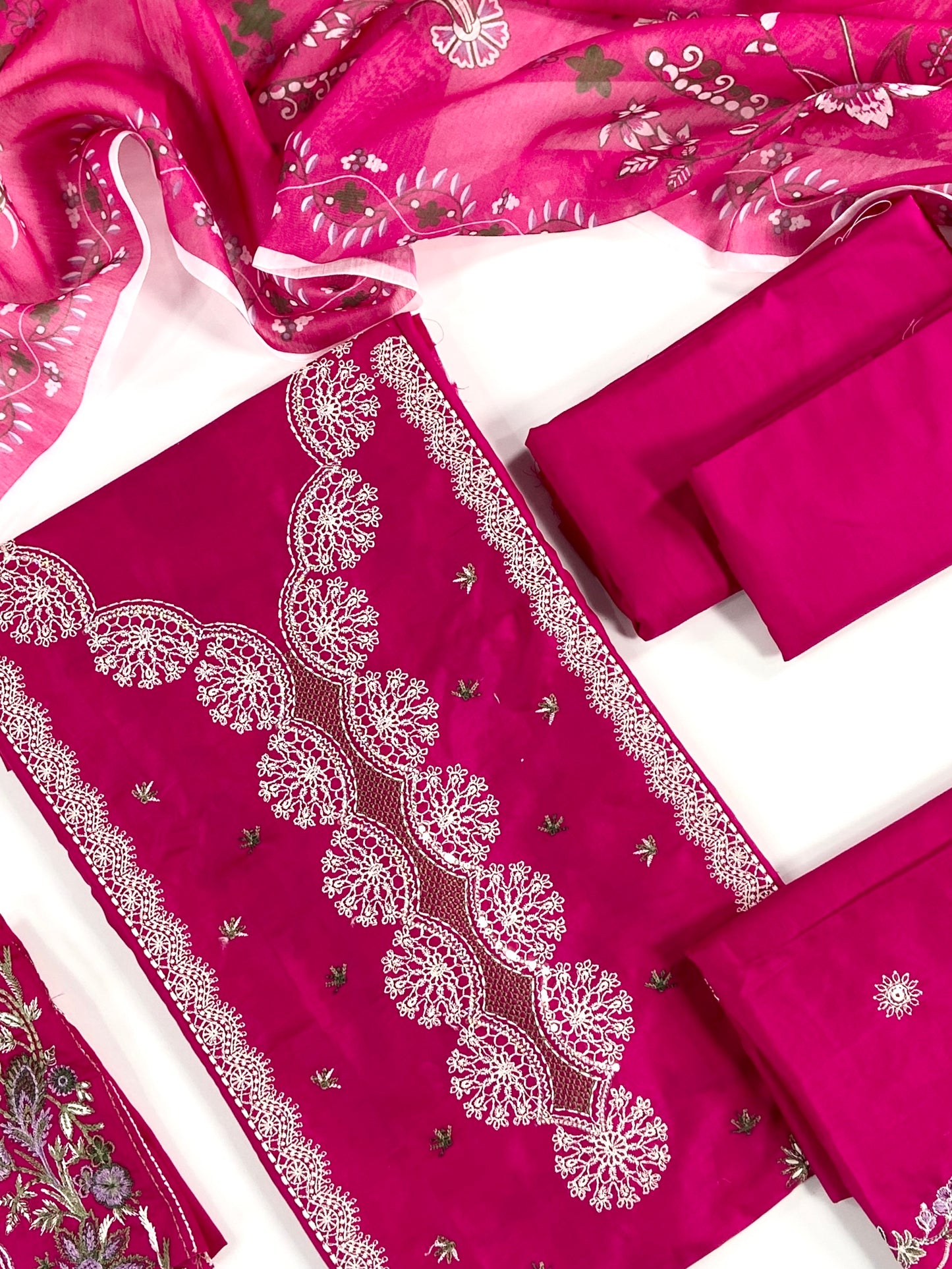 Qalamkar Embroidered Lawn 3PC