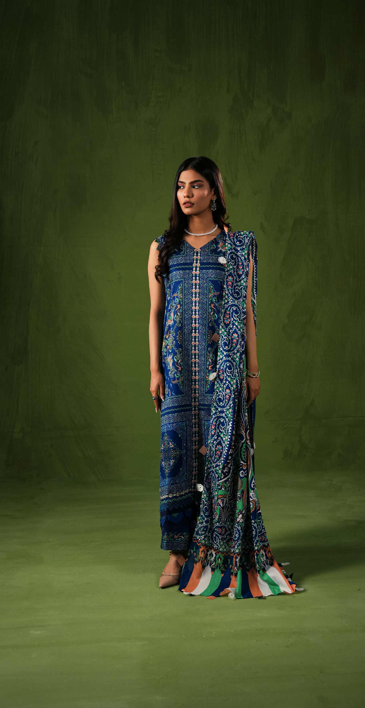 Aangan By Paltar Premium Printed Lawn 3PC