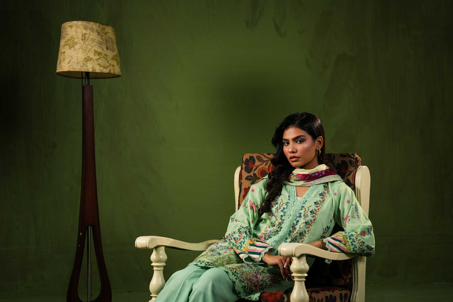 Aangan By Paltar Premium Printed Lawn 3PC