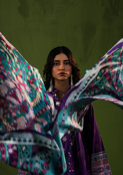 Aangan By Paltar Premium Printed Lawn 3PC