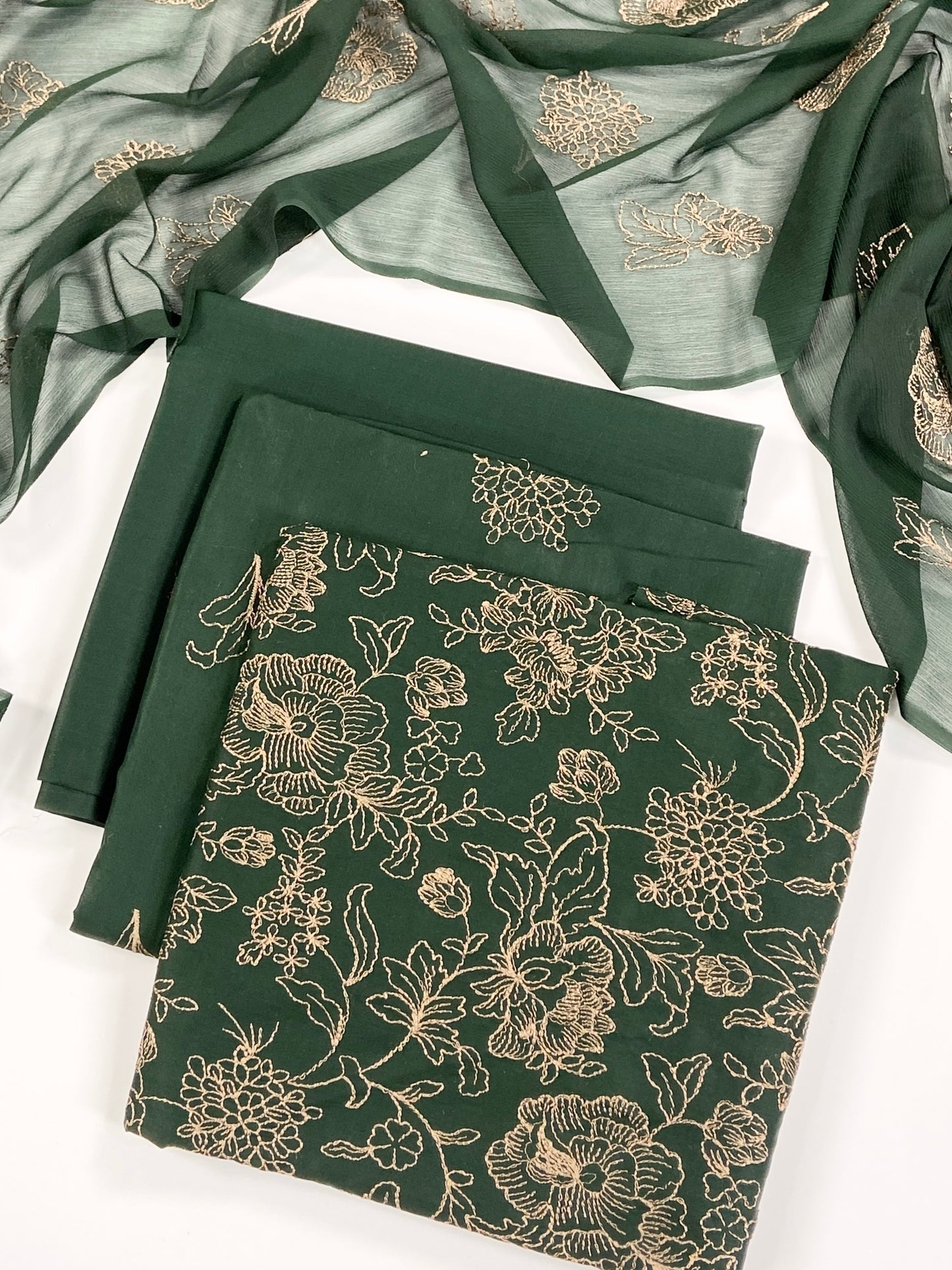Bareeze Embroidered Lawn 3PC
