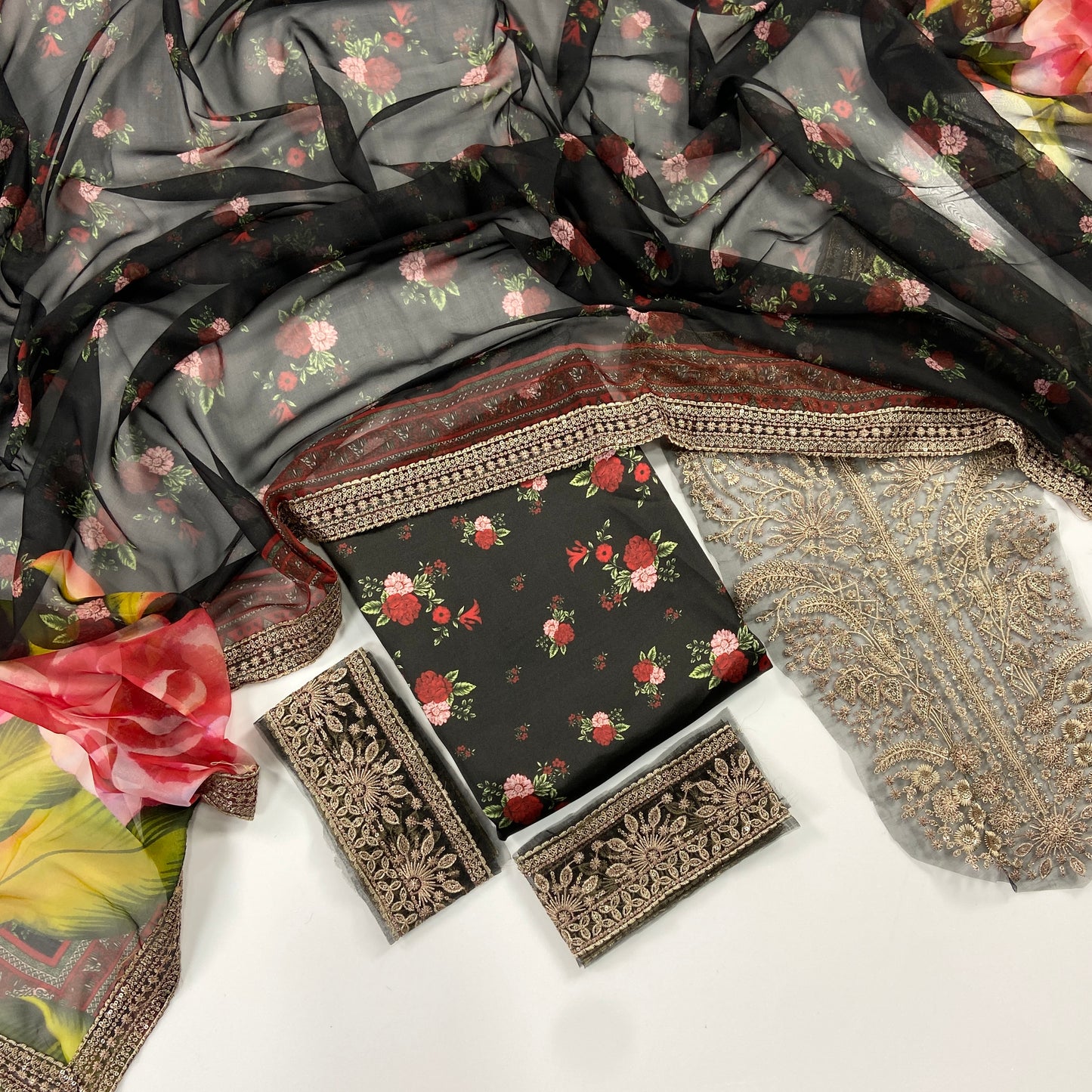 Jazmin Premium Silk – With Organza Patches