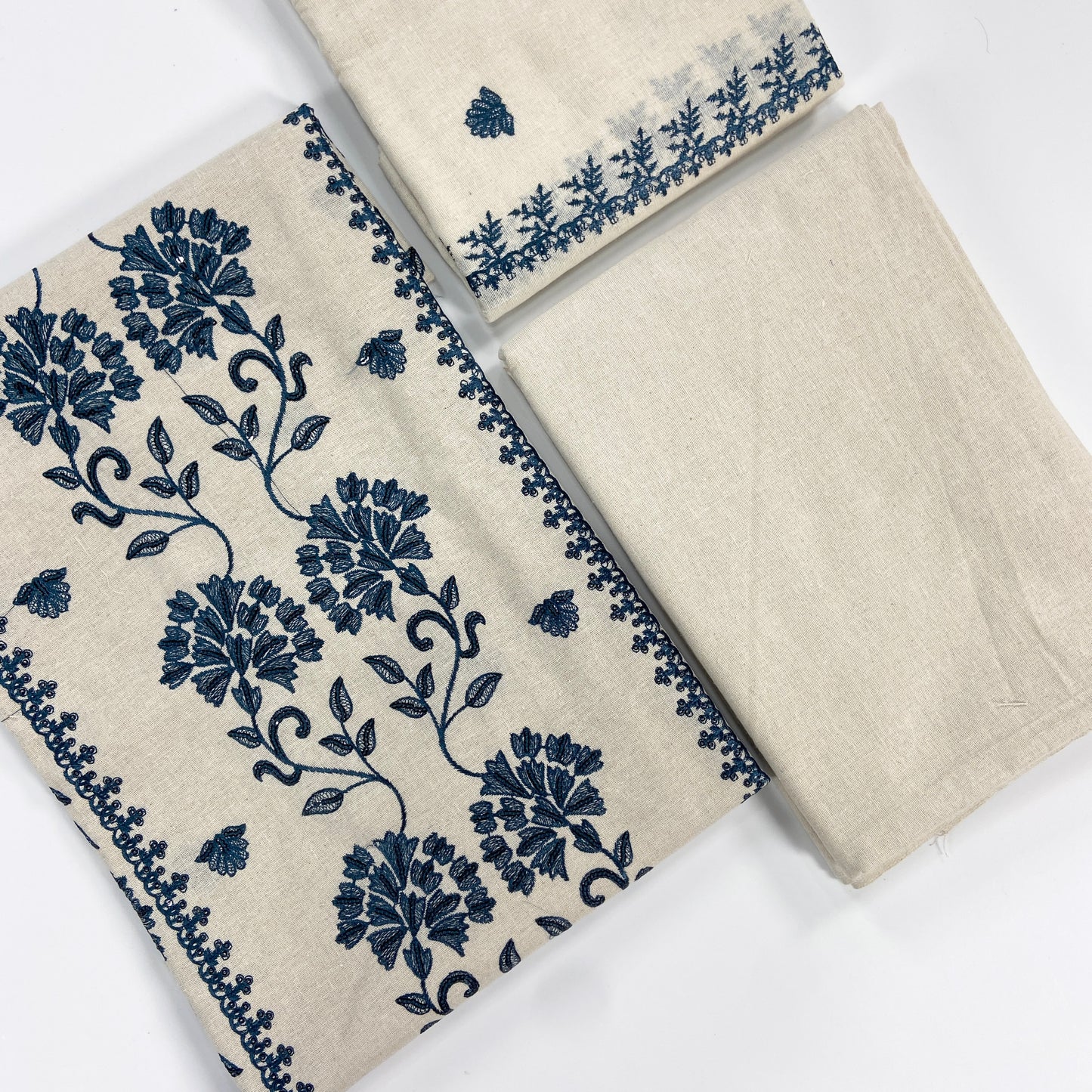 Bareeze White Embroidered Khaddar 3PC