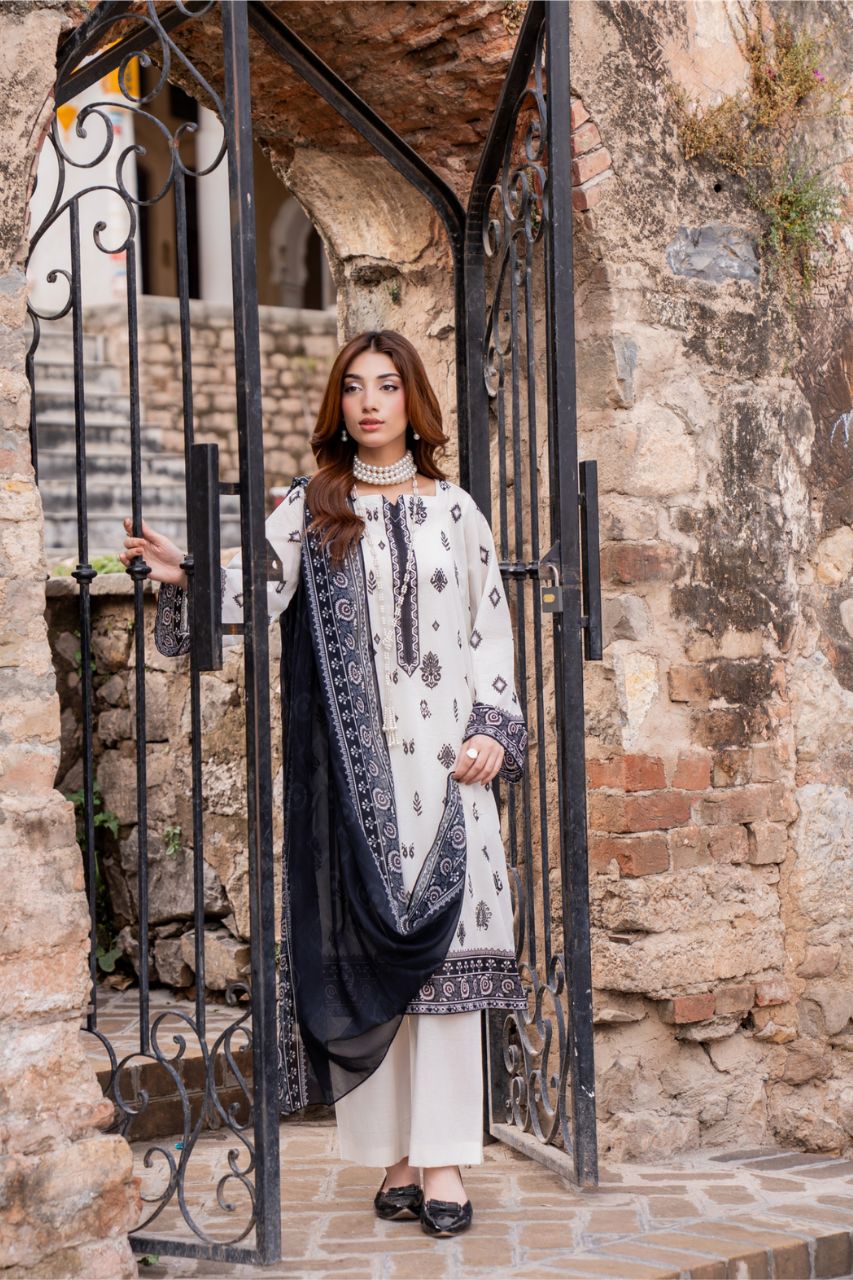 Gulkari By Shanaya Digital Printed Lawn 3PC