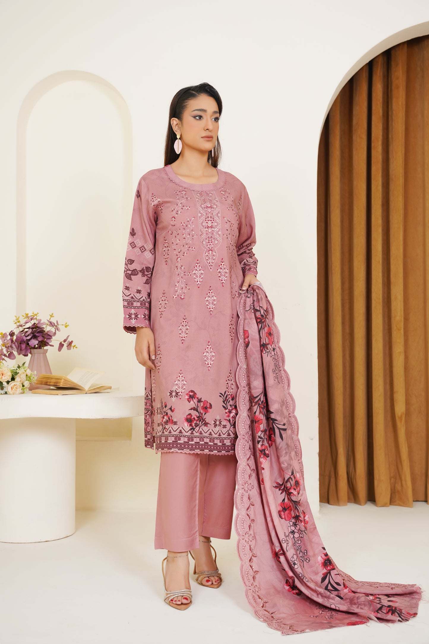 Riwayat-e-Sardi By Anaya Noor Emb Linen 3PC