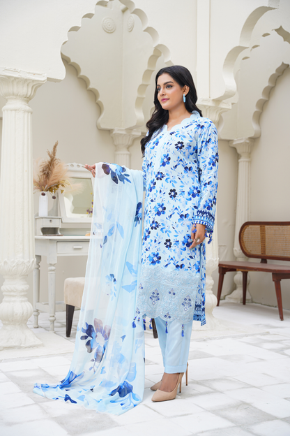 Anaya – Aaghaz-e-Sardi 3PC Viscose Suit