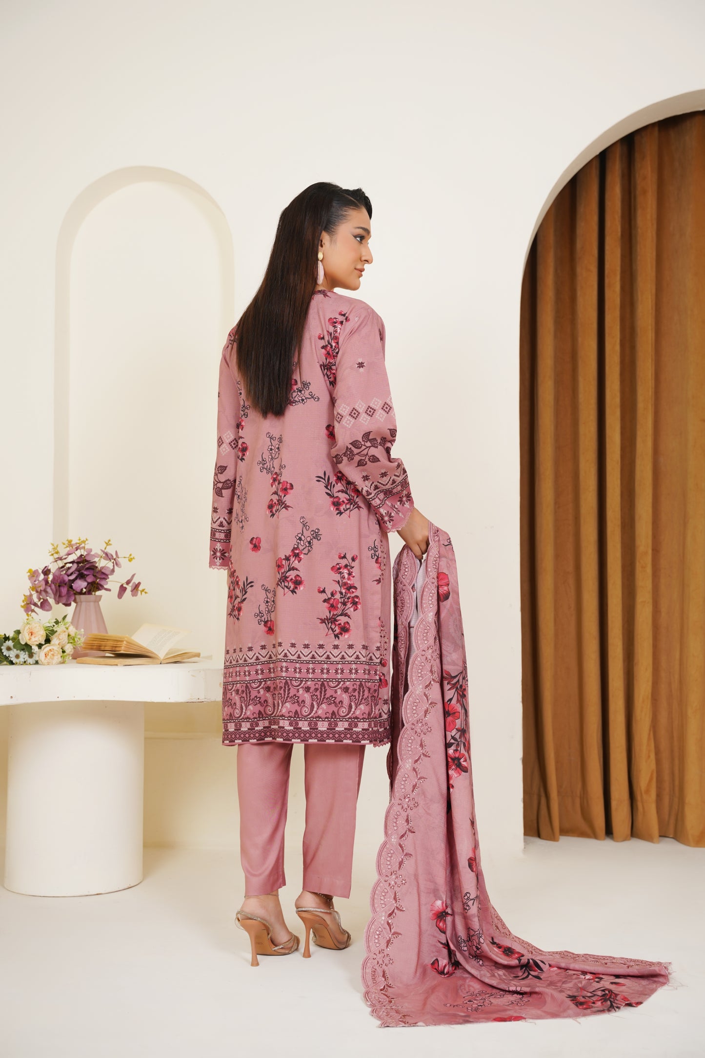 Riwayat-e-Sardi By Anaya Noor Emb Linen 3PC