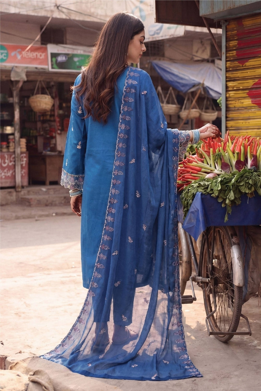 Fatima Bano By Dastak Luxury Emb Lawn Volume 3PC
