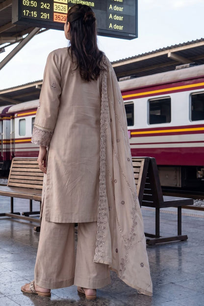 Zaib-o-Zeenat By Khuwab | Dressline | Lawn