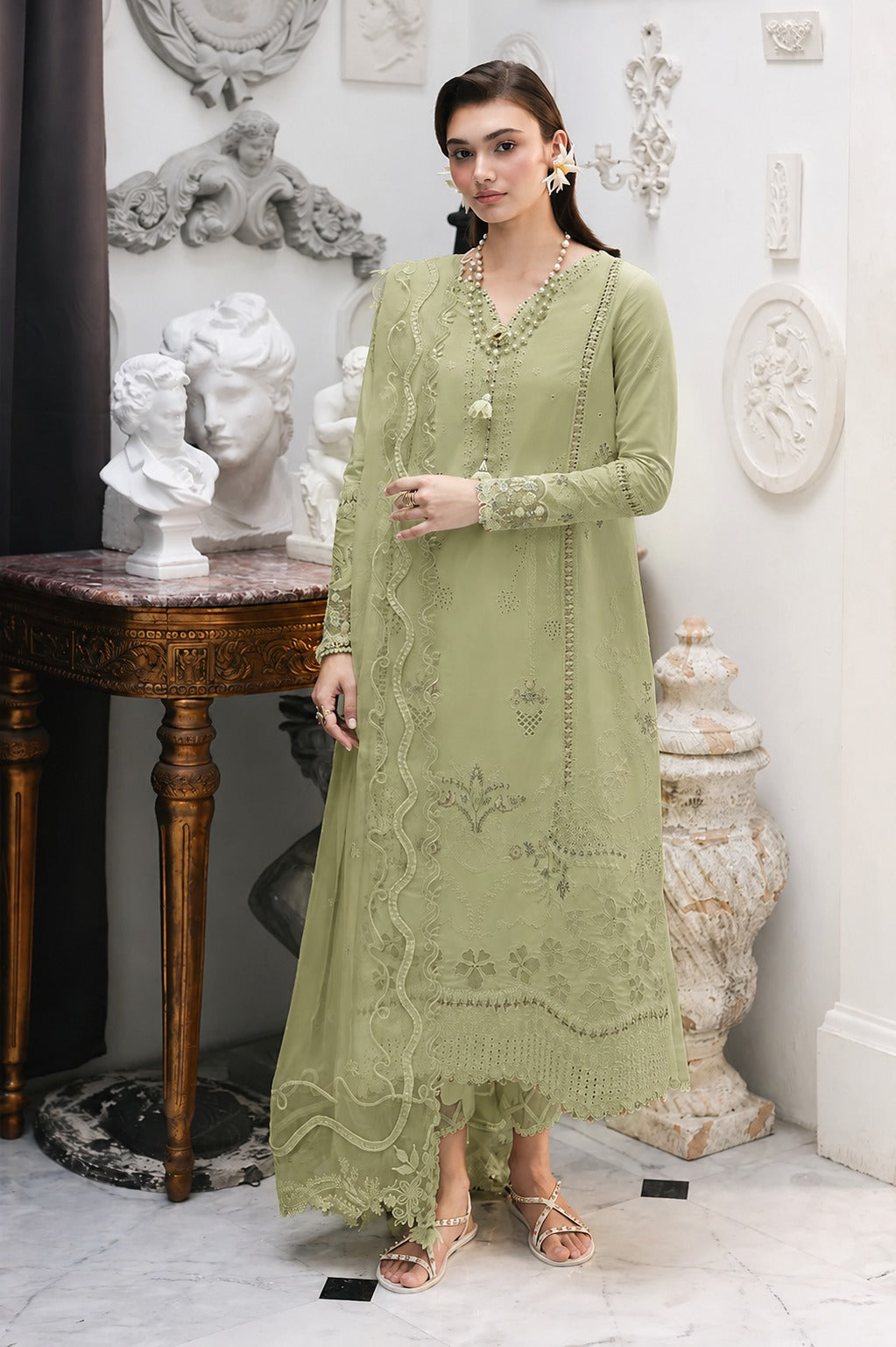 Qalamkar Luxury Embroidered Lawn 3PC