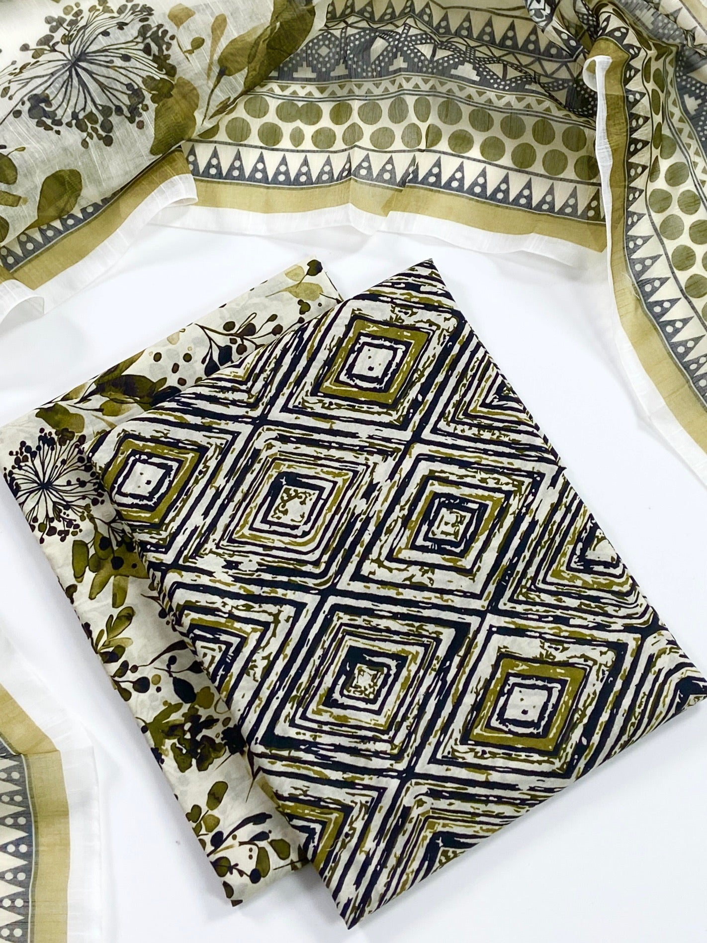 Rang o Noor By Shajar Noor Digital Printed Lawn 3PC