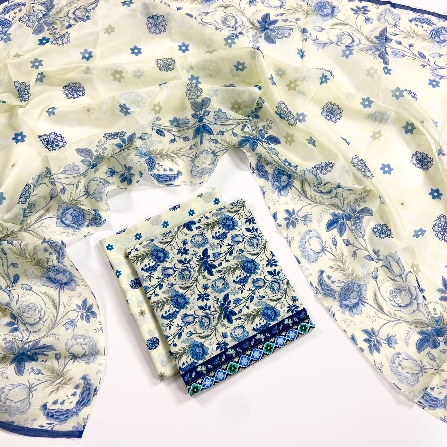 Rang o Noor By Shajar Noor Digital Printed Lawn 3PC