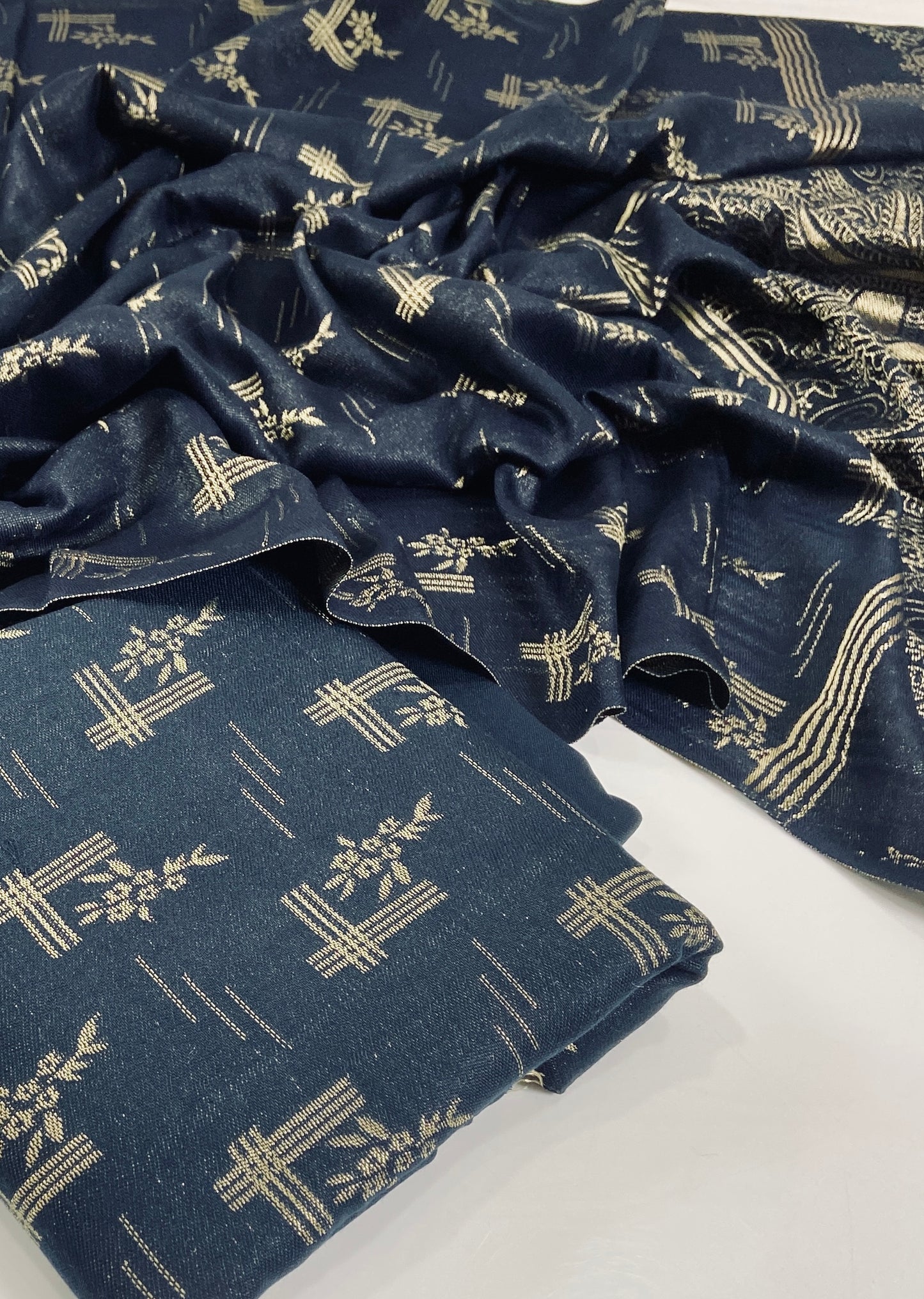 Anaya Marina Jacquard