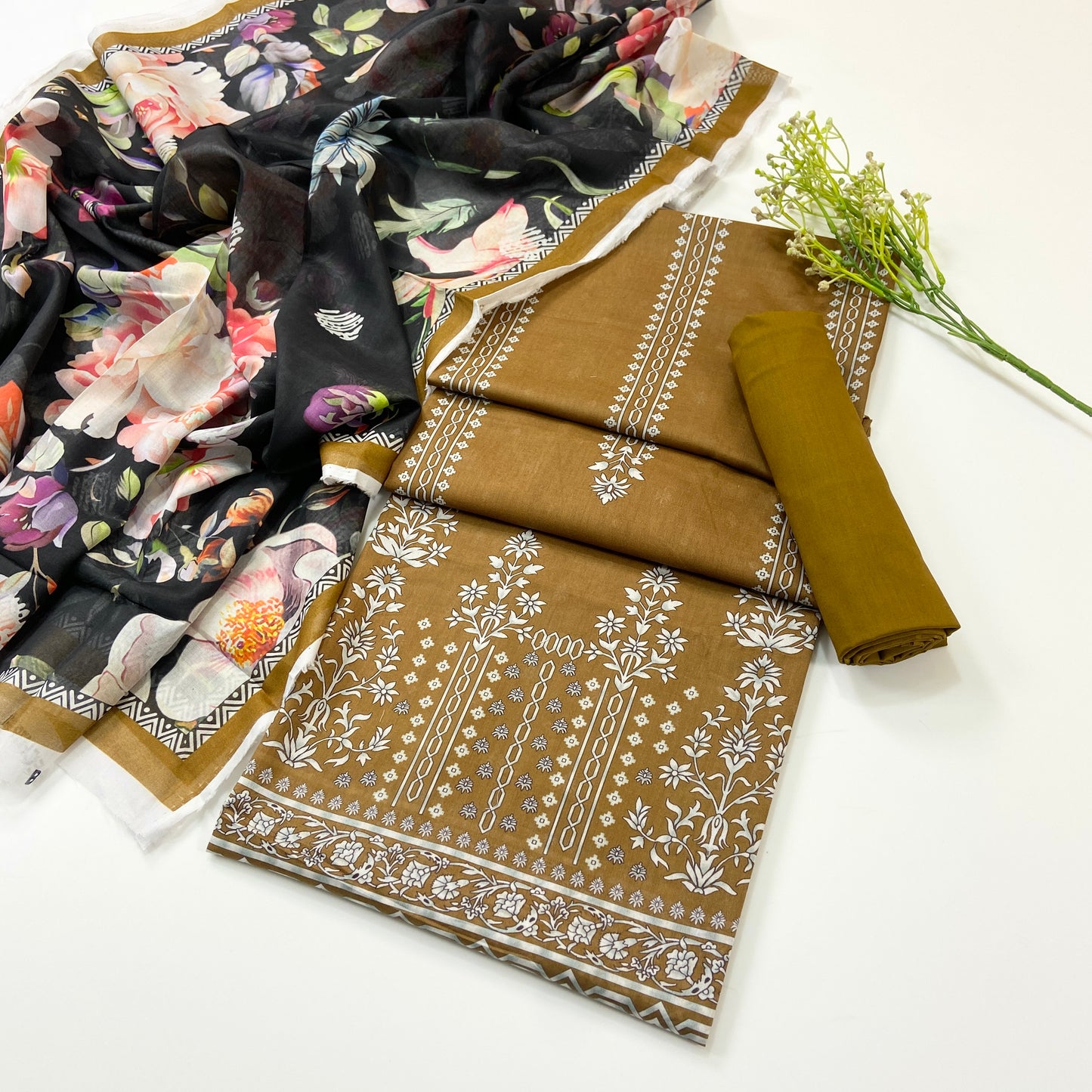 Beechtree Summer Digital Printed Lawn 3PC