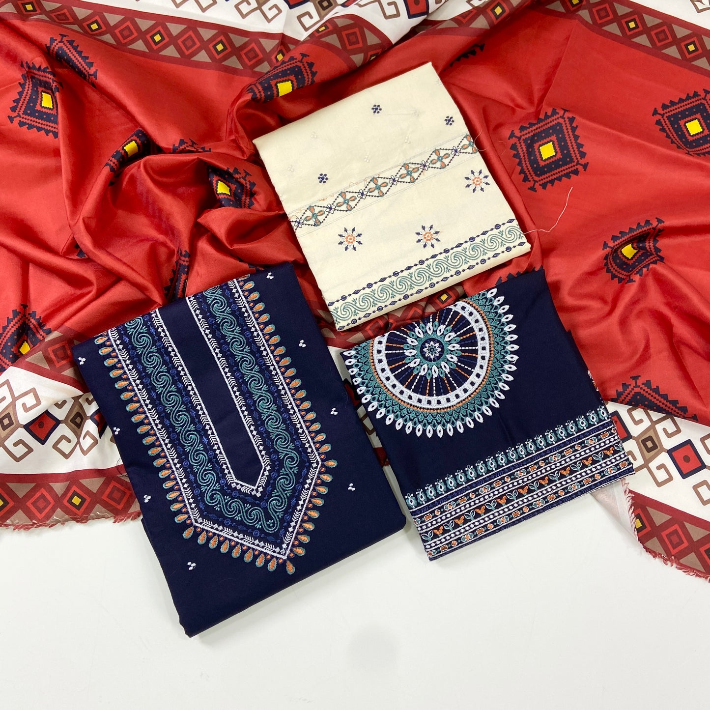 Ethnic Embroidered Dhanak-3PC