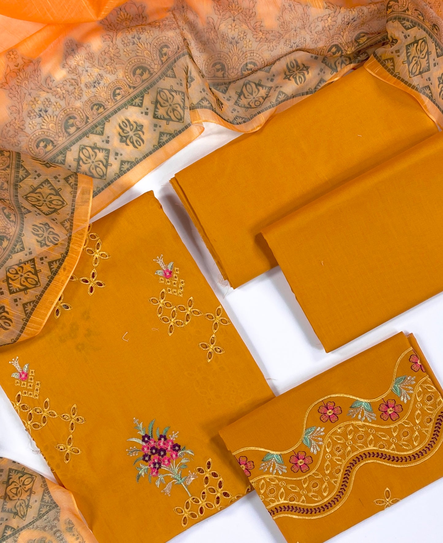 izel Embroidered Lawn 3PC