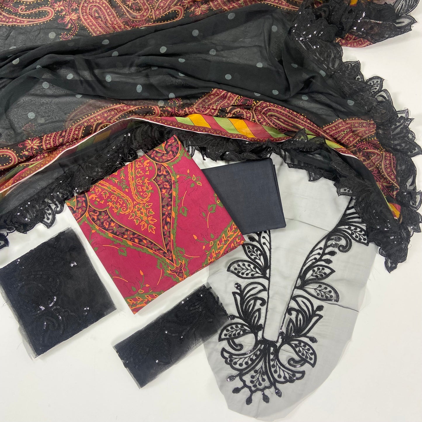 Maria B Emb Luxury Lawn 3PC