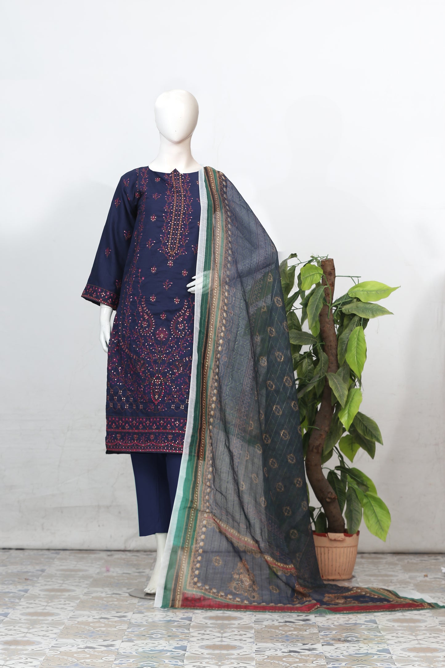 Zarqash By Anaya Noor Emb Lawn 3-PC