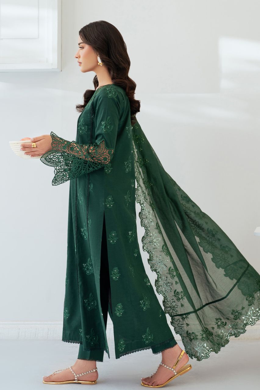 Sera By Mahnur | Lawn'26