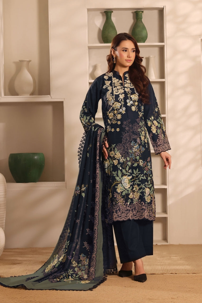 Winter Muse By Zarineh Digital Printed & Emb Khaddar 3PC