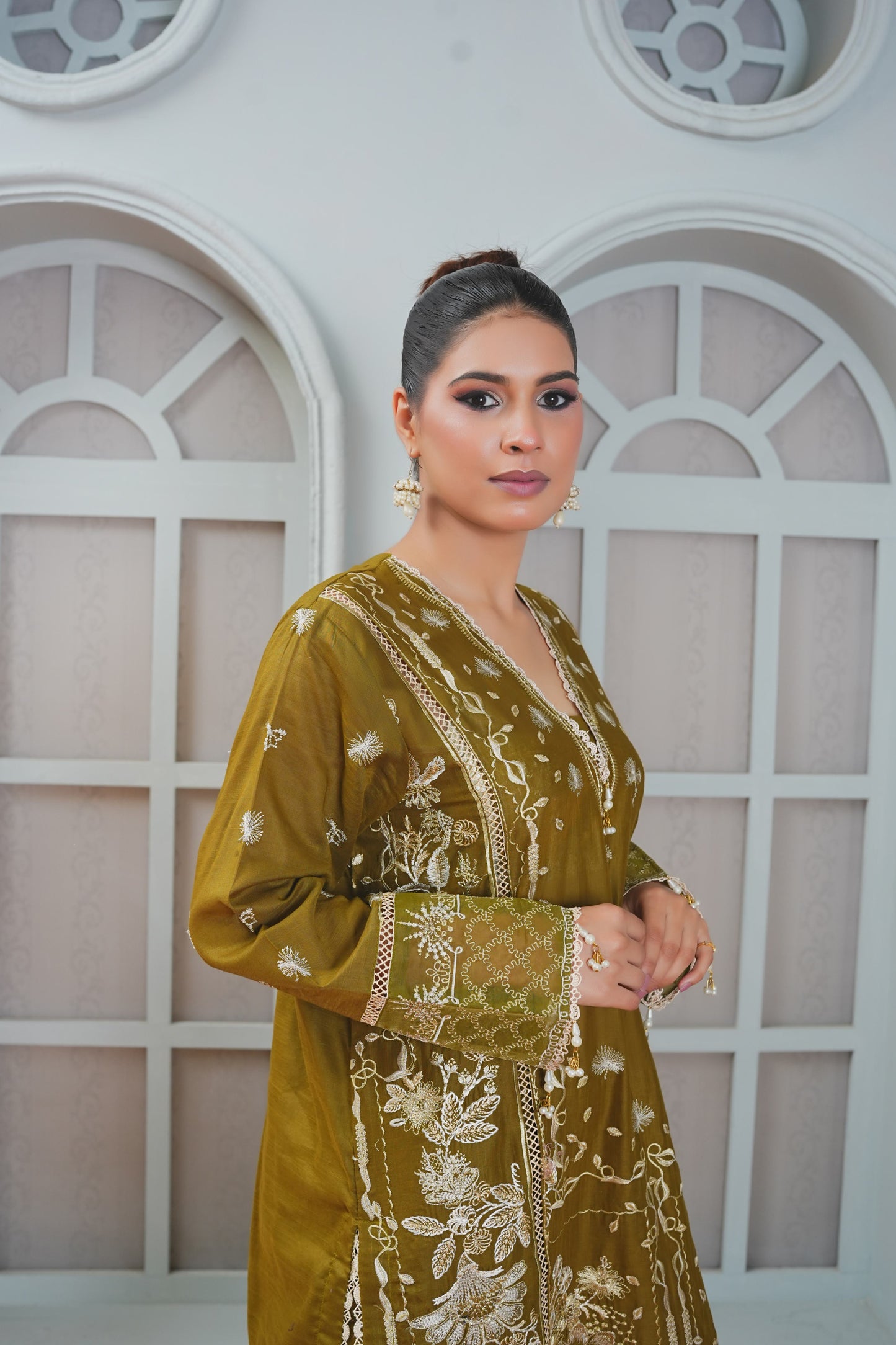 Silk & Stories Luxury Heavy Embroidered Lawn 3PC