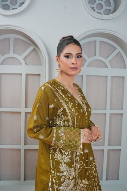 Silk & Stories Luxury Heavy Embroidered Lawn 3PC