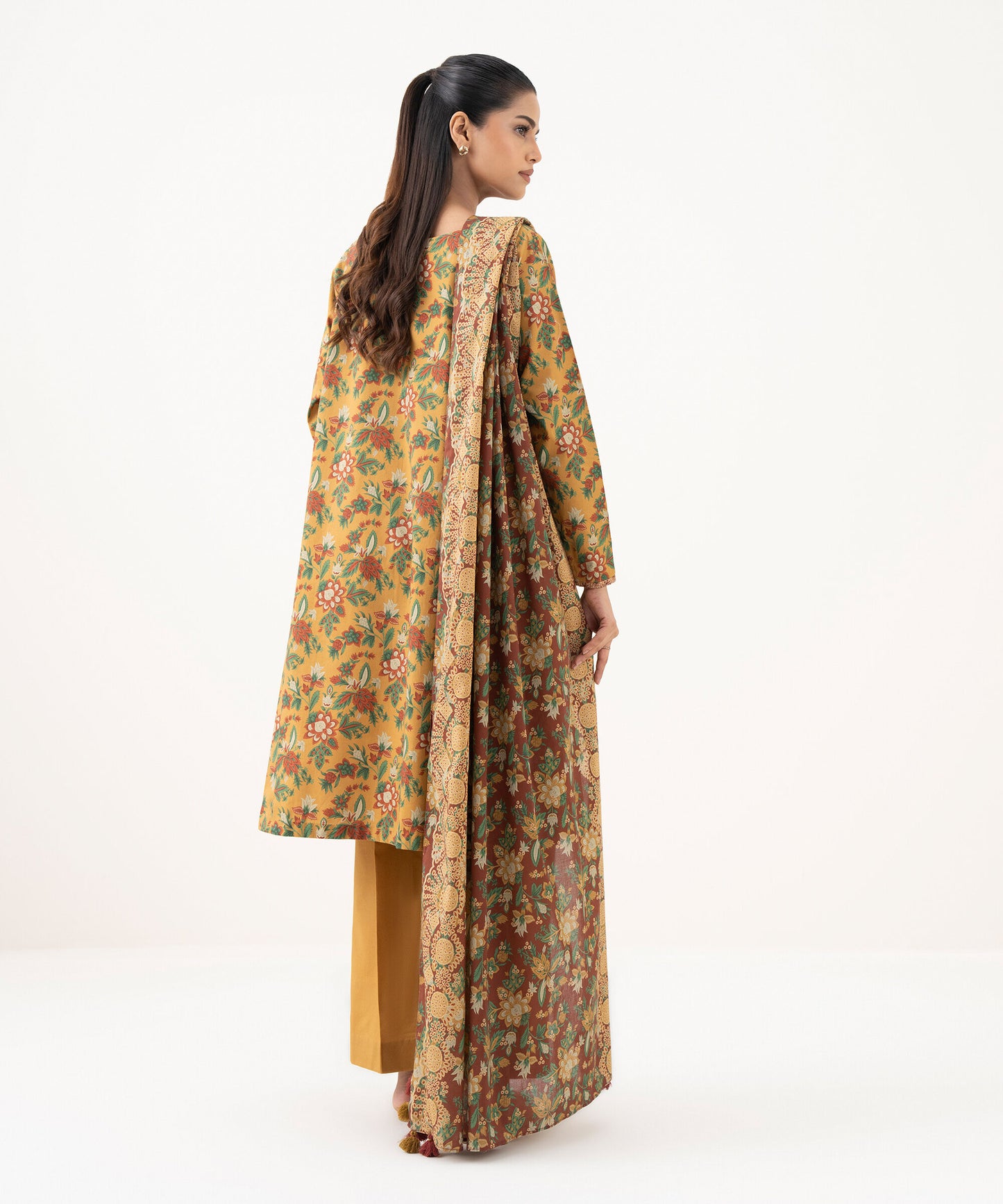 Sapphire Daily Digital Printed Lawn 3PC