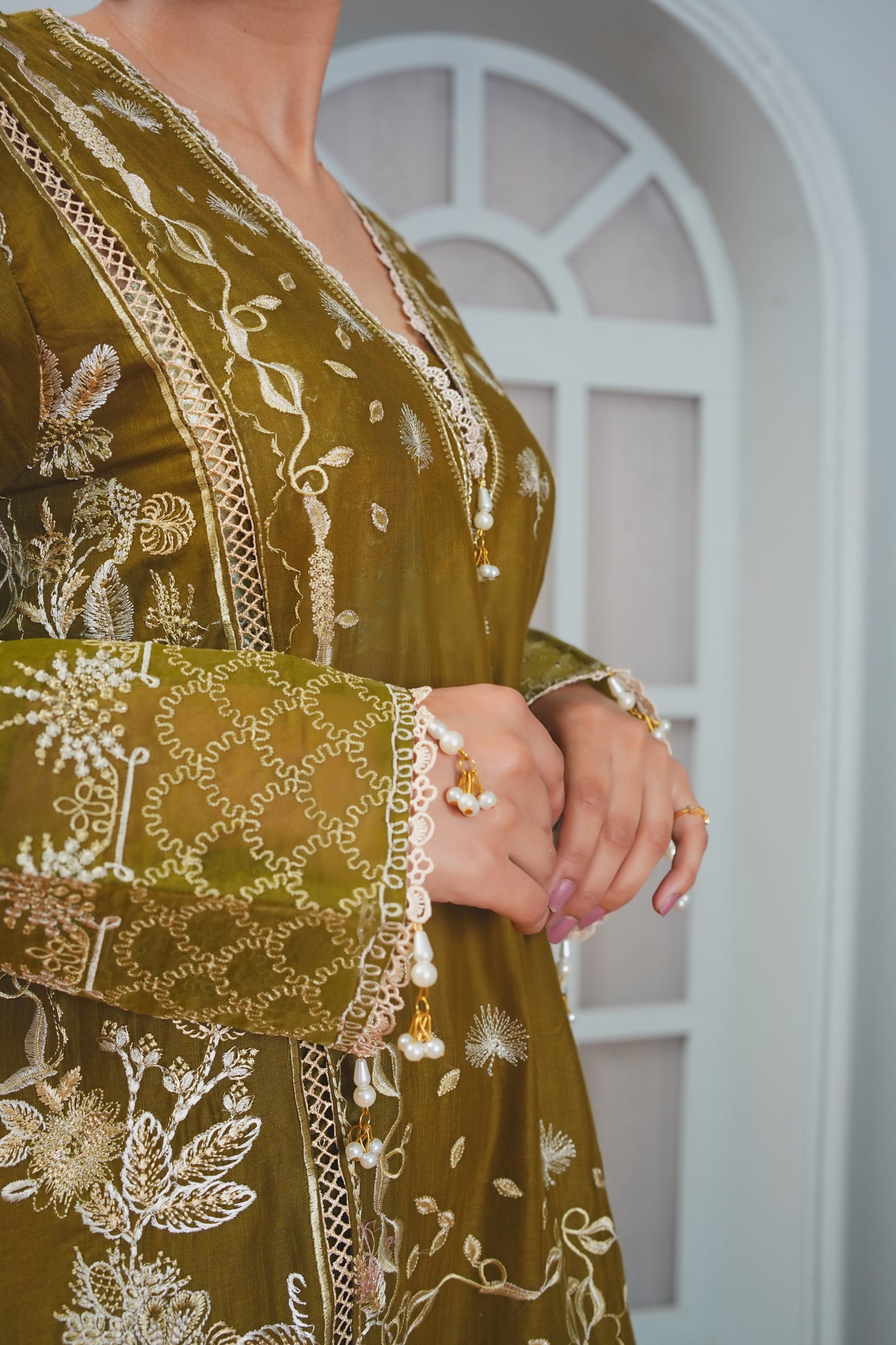 Silk & Stories Luxury Heavy Embroidered Lawn 3PC