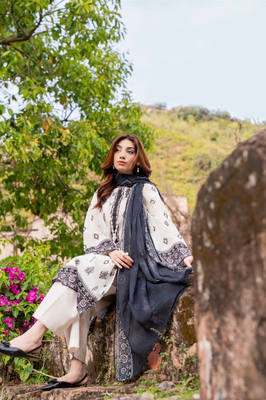 Gulkari By Shanaya Digital Printed Lawn 3PC