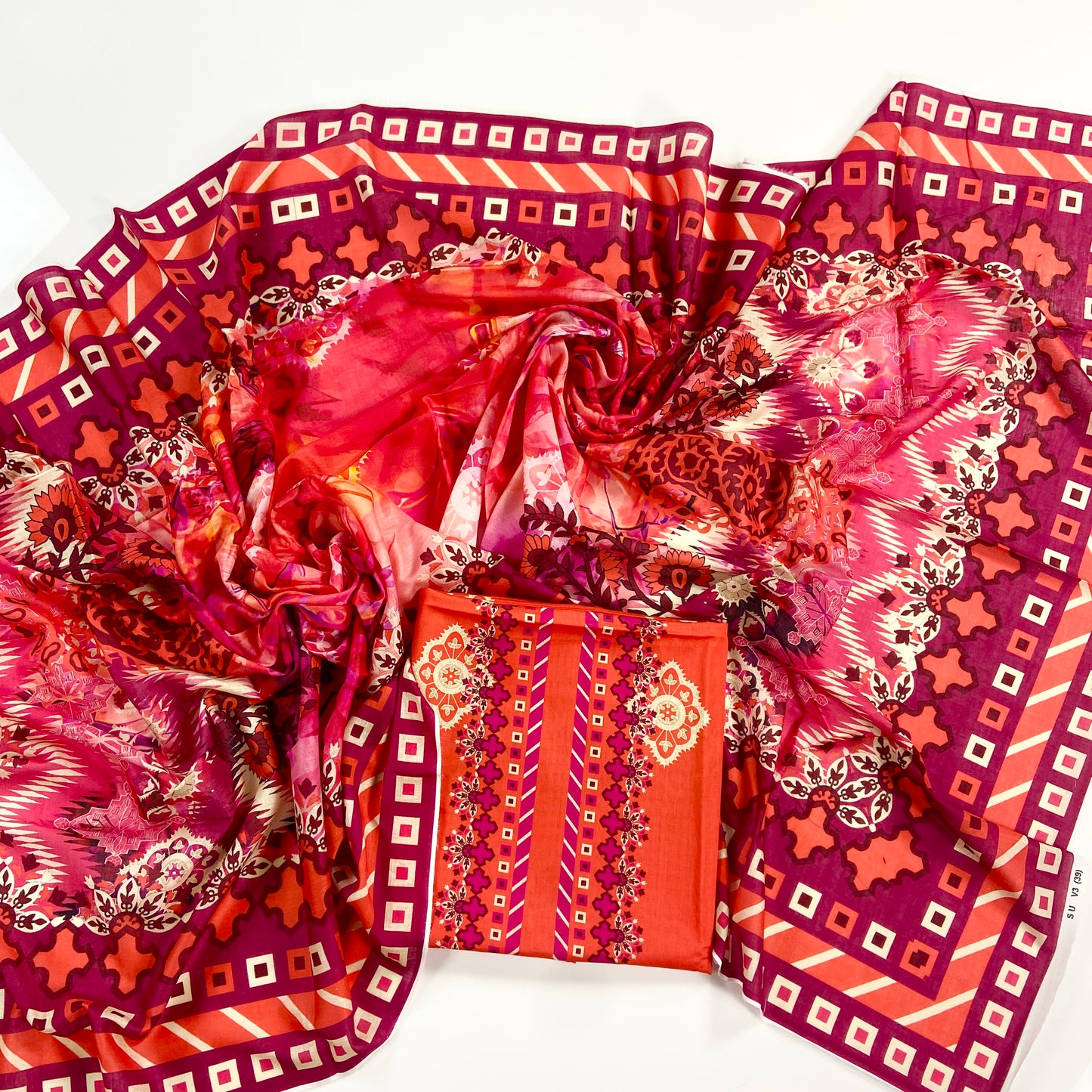 Edenrobe Digital Printed Lawn-2PC