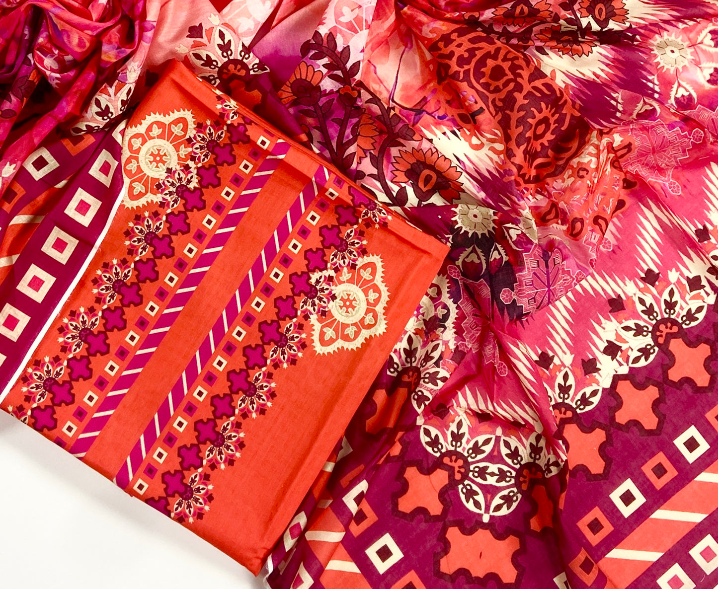 Edenrobe Digital Printed Lawn-2PC