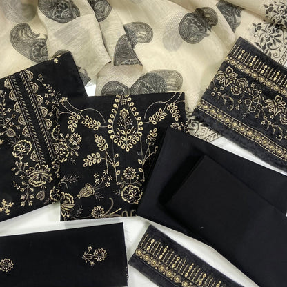 Lavish By Anaya Noor Heavy Embroidered Lawn 3PC
