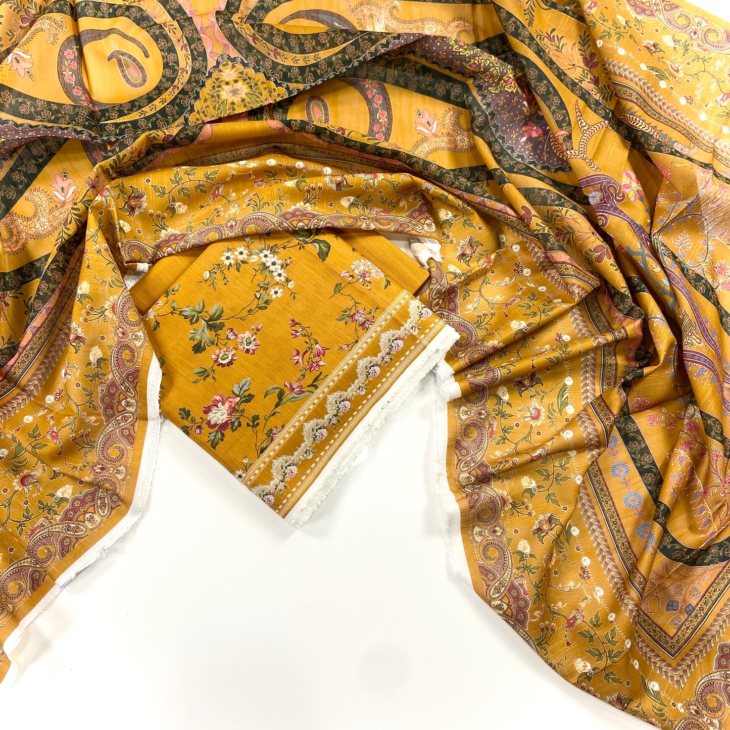 Mausummery Digital Printed Khaddar 3PC