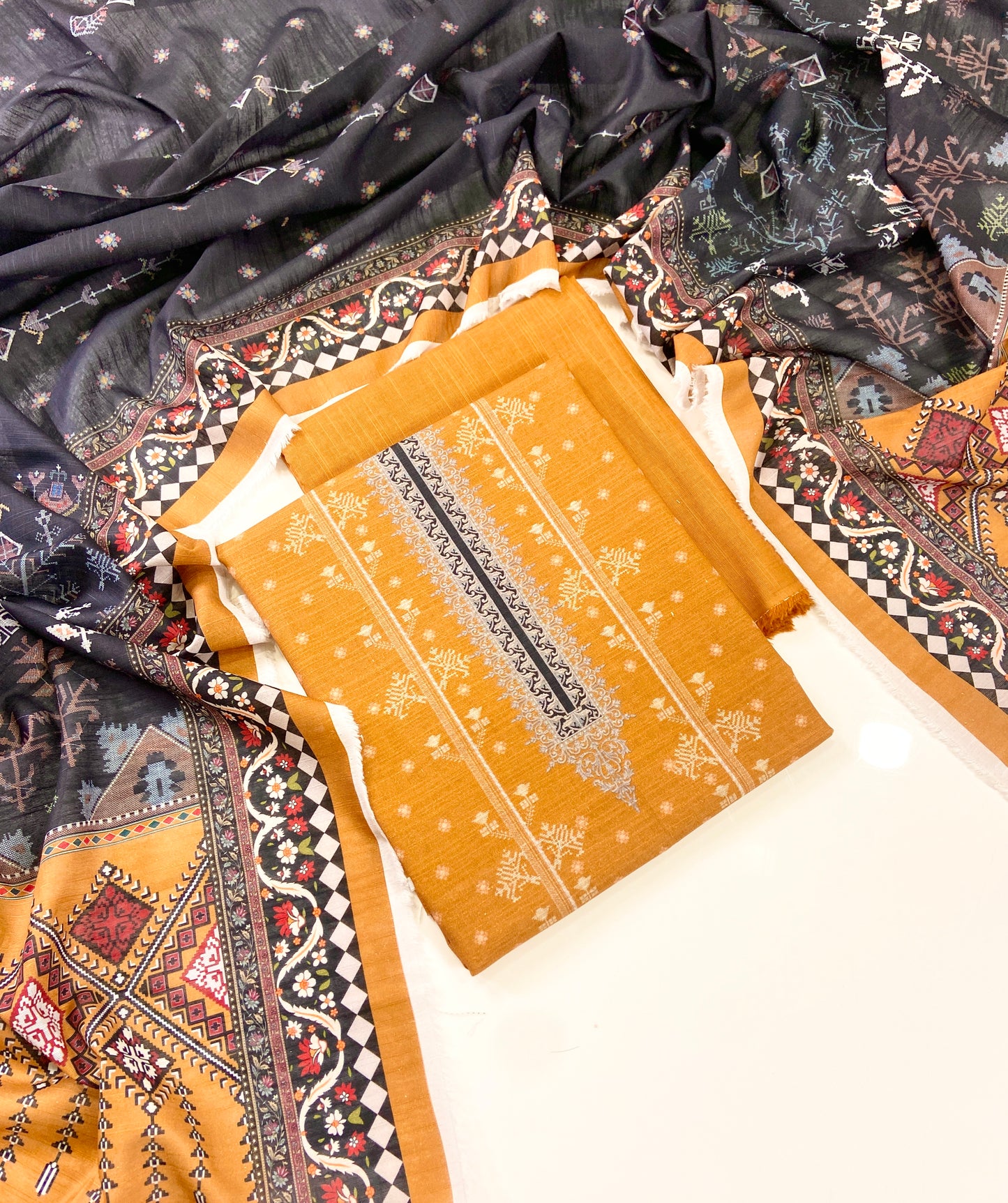 Mausummery Digital Printed Khaddar 3PC