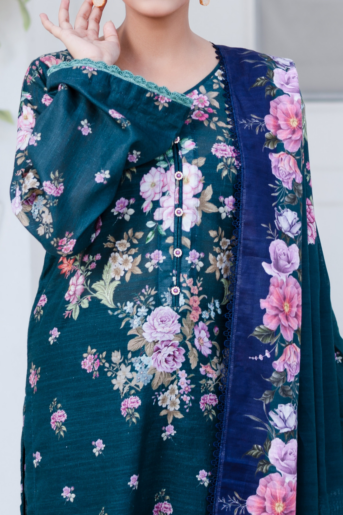 Mawra Essential Printed Khaddar 3PC