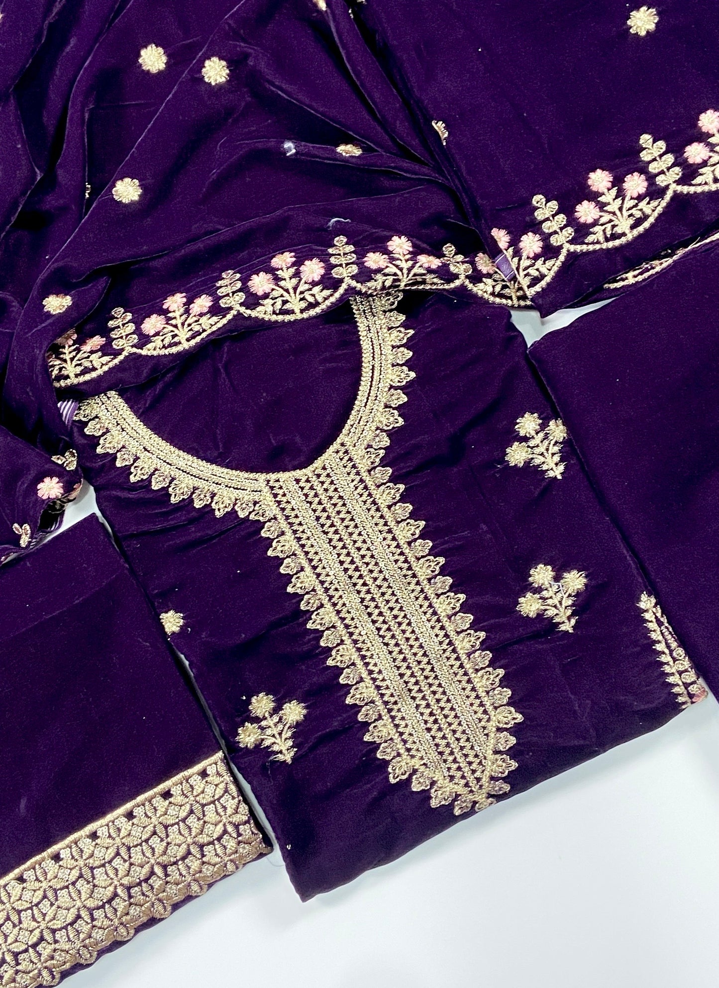 Maria B Luxury Velvet Embroidered Suit – 3PC